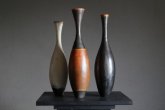 Trio schlanke und hohe Vasen von Constanze Herrmann