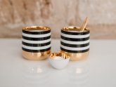 Sabine Weissbrich Trilogie von Bechern in weiß, schwarz und gold von Sabine Weissbrich