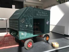 Ansicht der mobilen Buchbinderei